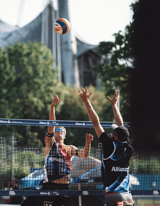 Beaachvolleyball im Olympiapark BeachVolley United